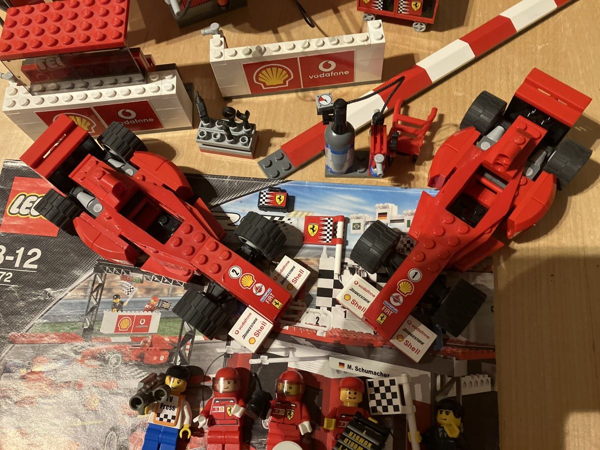 Lego Kit di costruzioni: Lego 8672 Ferrari Finish Line – Usato da Glarus venduto da Jhuber78 2