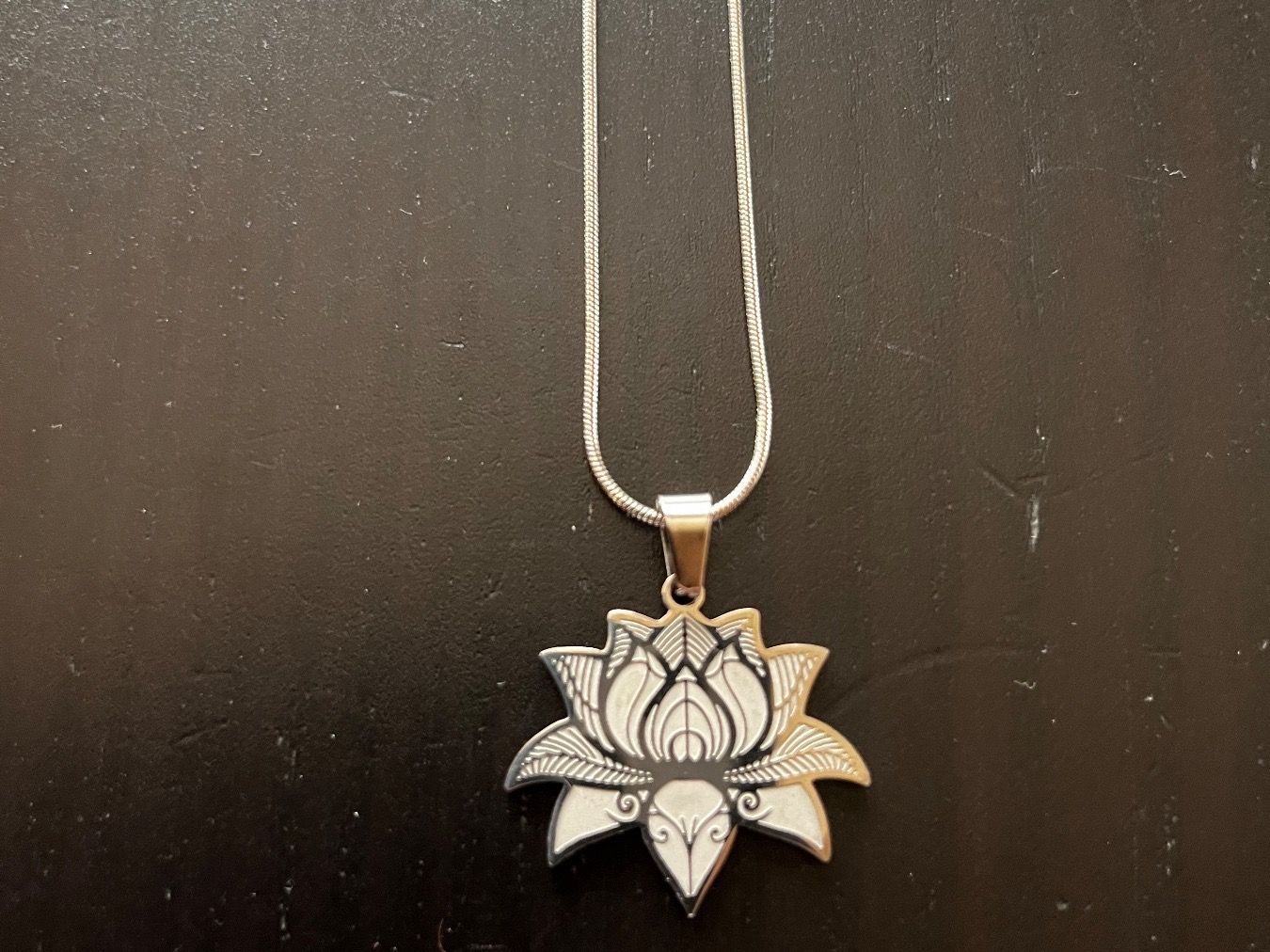 Ciondoli: Amulett/ Anhänger Lotus – Nuovo (secondo la descrizione) da Gams venduto da Mariawicca