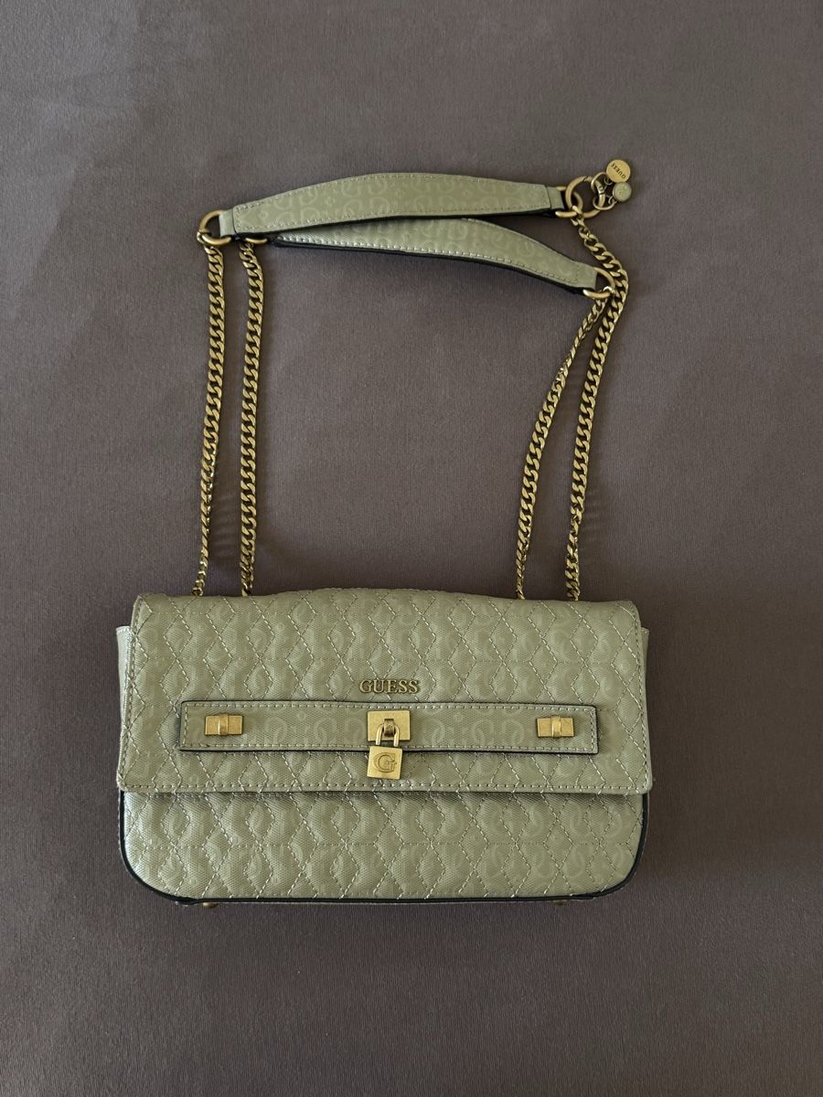 Guess Taschen für Damen: Guess Tasche – Gebraucht aus Tagelswangen von Isa036