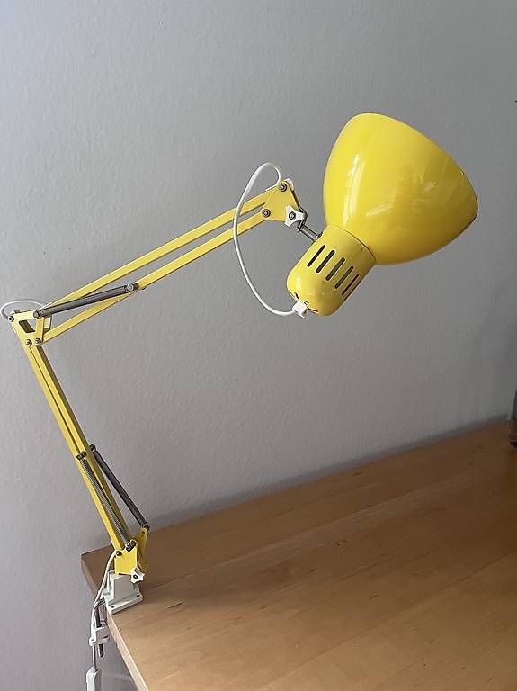 Lampade: Gelbe Schreibtischlampe – Usato da Zürich venduto da mih_6mdc 1