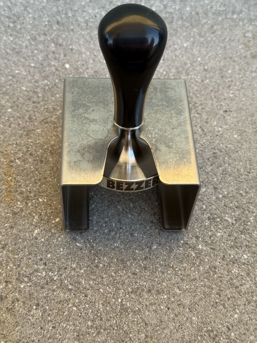 Bezzera Macchine per caffè & Macchine per espresso: Bezzera Tamper-Station 58mm – Usato da Zürich venduto da aralex1