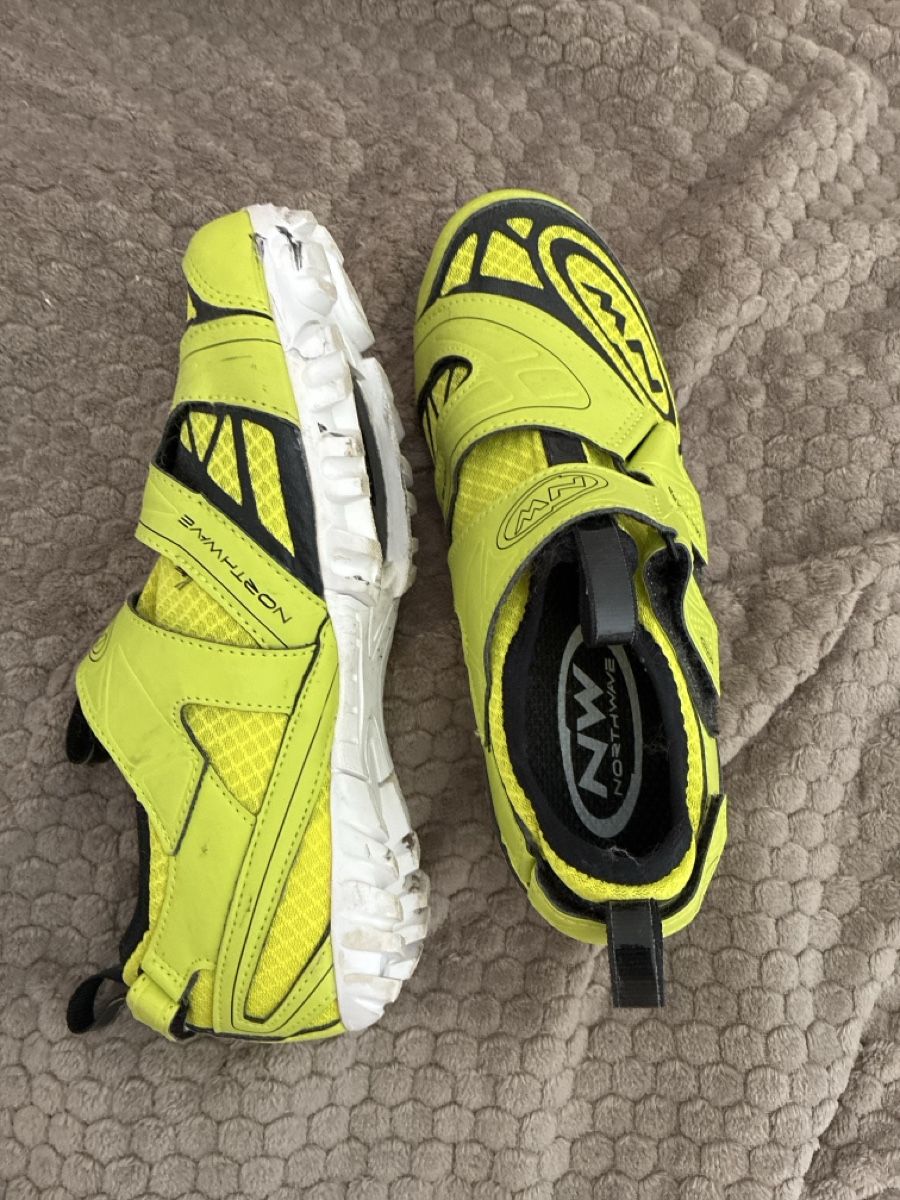 Northwave Chaussures hommes: Velo schuhe – D'occasion à Walenstadt par bedina92 1