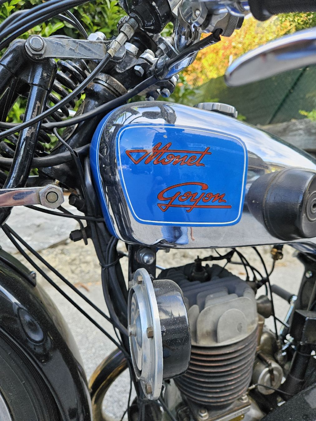 Sonstige: Moto Oldtimer Monet Goyon PL4 – Gebraucht aus Bramois von Jonv9 5