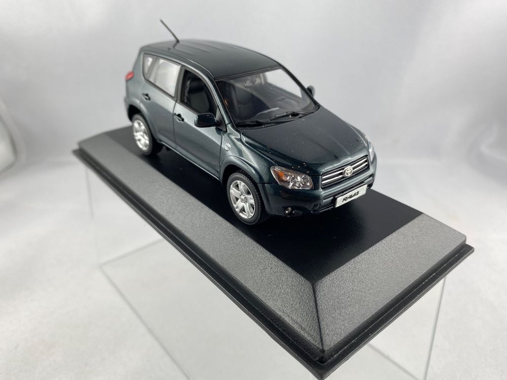 Toyota RAV4 Minichamps 1:43 (Gebraucht) in Herisau für CHF 17 – mit ...