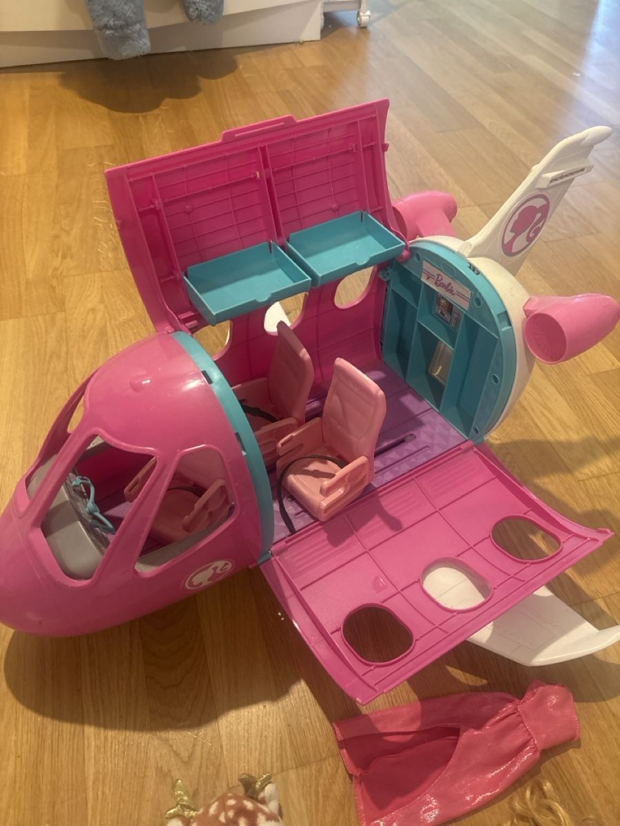 Bambole: Barbie Set inkl Flugzeug  – Usato da Zürich venduto da Reto82 2