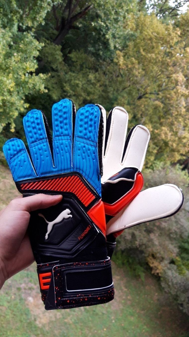 Puma Handschuhe & Handstulpen: Puma One Ultimate Grip (9) – Neu und originalverpackt aus Chambésy von gk_specialist