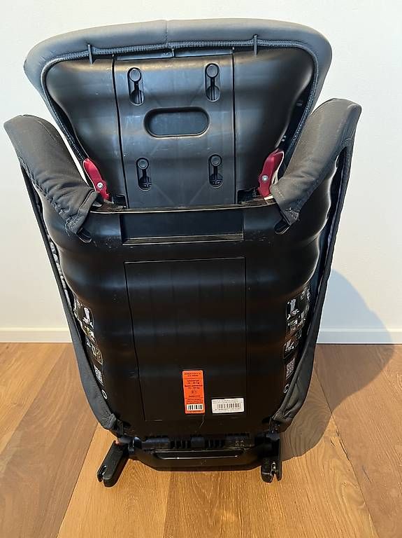 Britax Römer Seggiolini per auto: Kindersitz Römer Britax Kidfix SL – Usato da Niederhelfenschwil venduto da adler2011 1