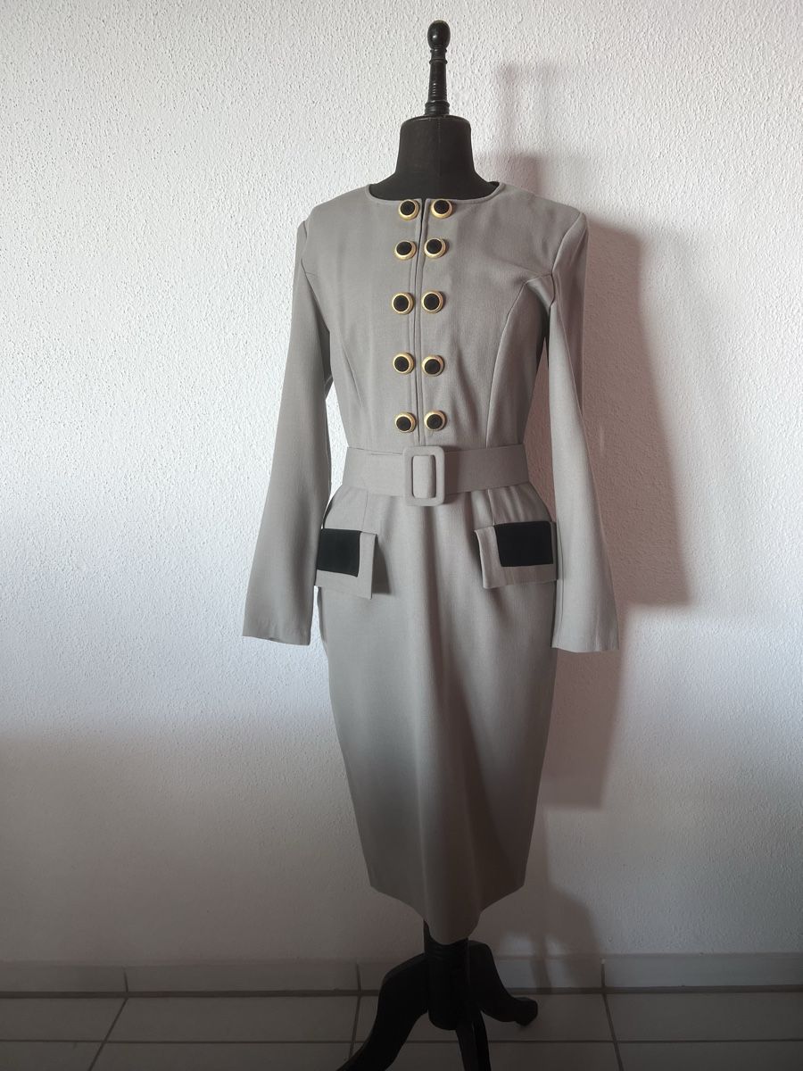 Vestiti: Kleid  ( Damen ) – Usato da Kriens venduto da Renggi70