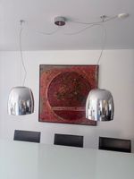 Deckenlampe über Esstisch
