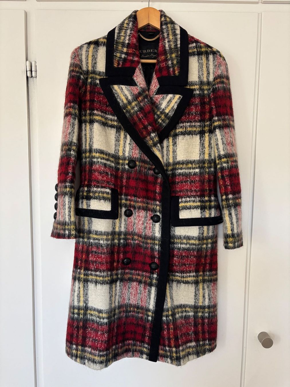 Burberry Cappotti: BURBERRY  Wolllmantel Karo, oversized CH 34 – Nuovo (secondo la descrizione) da Herrliberg venduto da mayfi