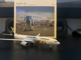 Flugzeugmodell Airbus A330-300 Lufthansa Fanhansa 1:500