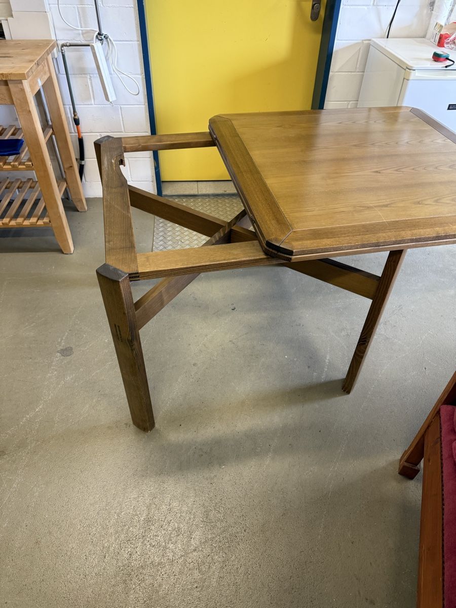 Tavoli: Dänisch Designer Klapptisch – Usato da Strengelbach venduto da RaenAntikDesign
