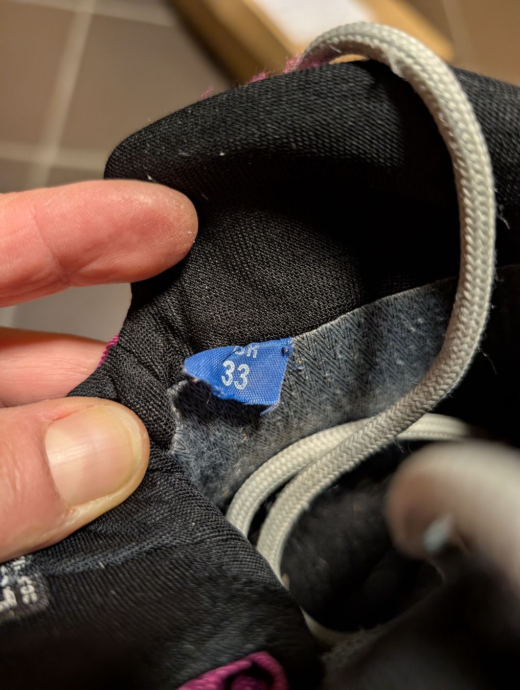 Chaussures garçon: Wanderschuhe, Grösse 33 – D'occasion à Nods par BieneS 3