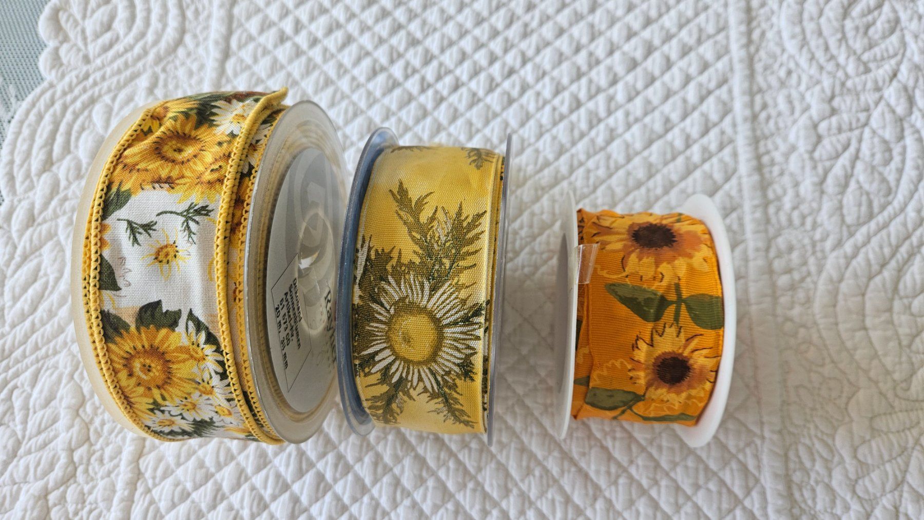 Dekobänder: Geschenkbänder Sonnenenblumen Herbst Bänder Stoffband – Gebraucht aus Gossau ZH von Goes05