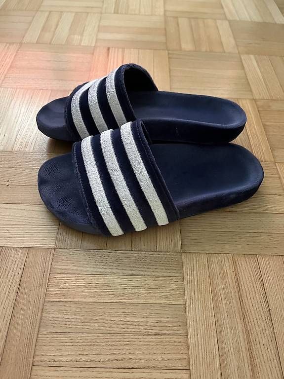 Adidas Herrenschuhe: Adidas Velour Slides Gr. 37 – Gebraucht aus Zürich von rit_g825 1