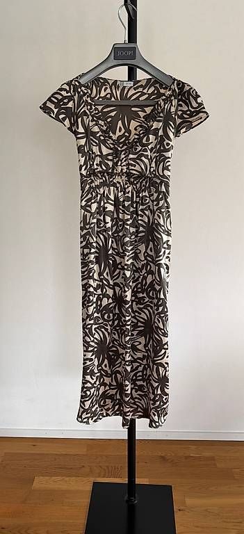 Vestiti: Superleichtes Seidenkleid, Gr. S – Usato da Windisch venduto da eli310