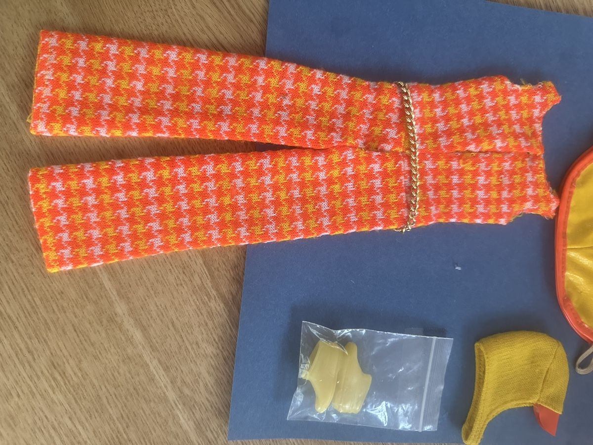 Puppen: Barbie Poncho Put 1971 – Gebraucht aus Herbriggen von Sehrazade 4