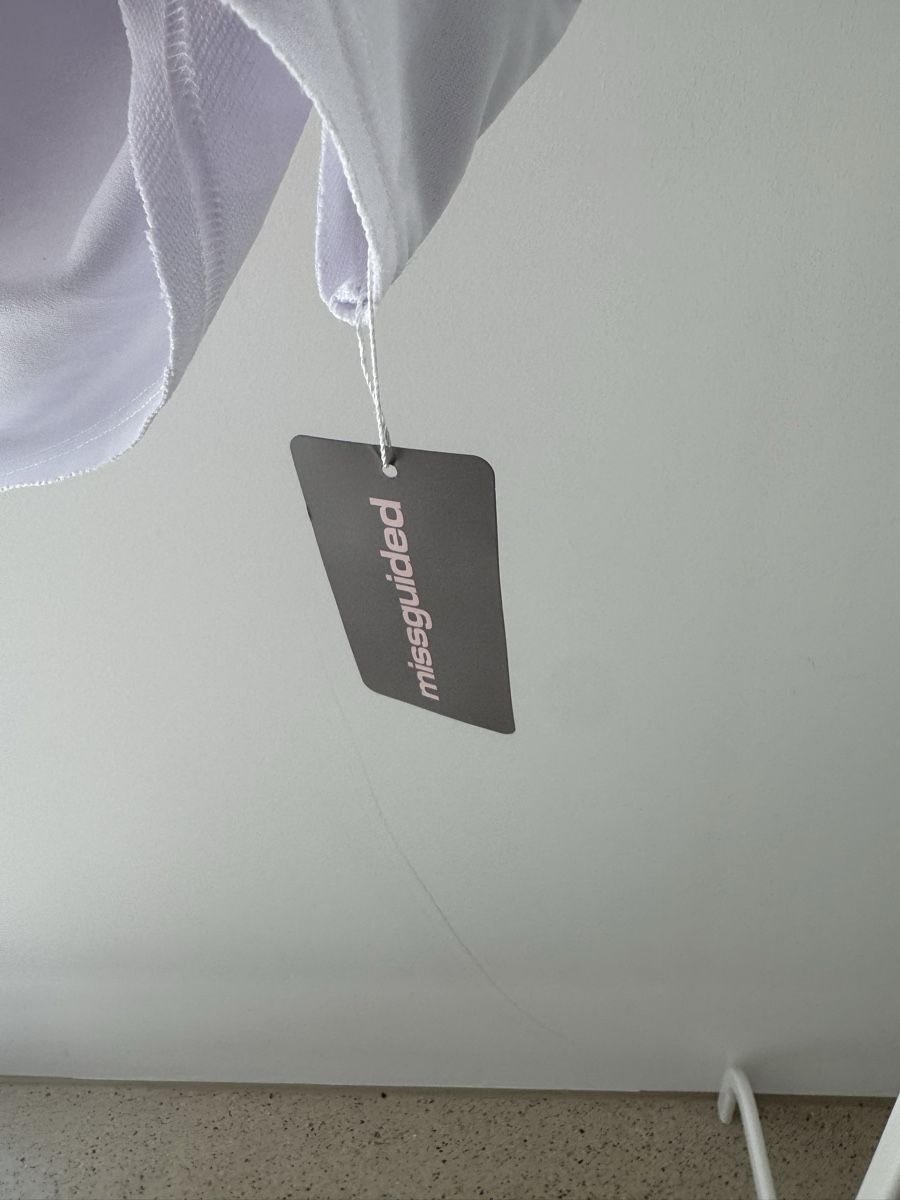 T-shirts: Missguided oversized white T-shirt – Neuf avec emballage d'origine à Zürich par di_archive 4