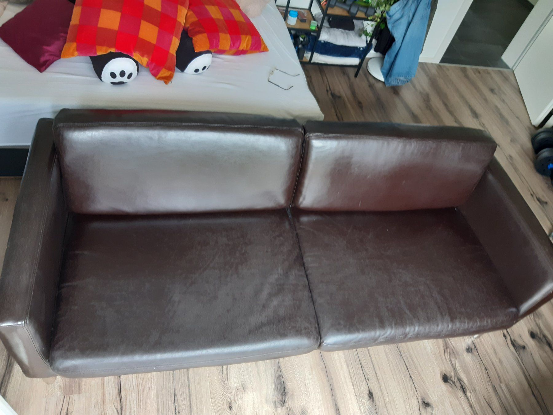Sofas: Sofa – Gebraucht aus Mitlödi von blackgnat79