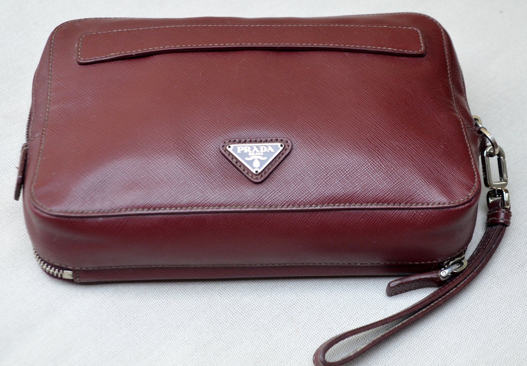 Prada Borse: Prada Clutch Minaudière Tasche / sac – Usato da Collonges venduto da Auganien 5
