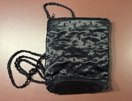 Handtasche schwarz Perlen bestickt Leopard Design Italiano