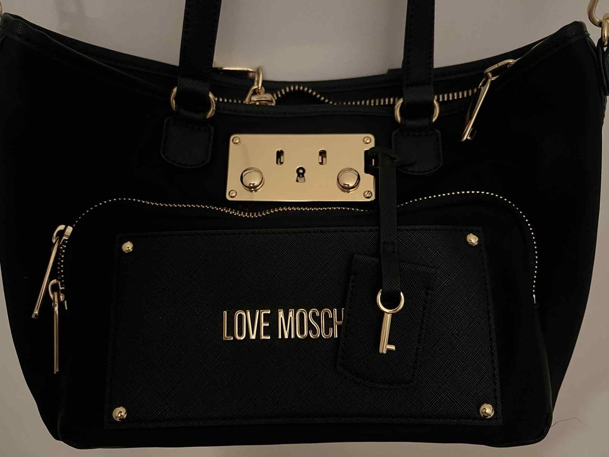 Moschino Borse da donna: Love Moschino Black Tote Bag - Stylish & Functional! – Nuovo (secondo la descrizione) da Würenlingen venduto da one_y21d