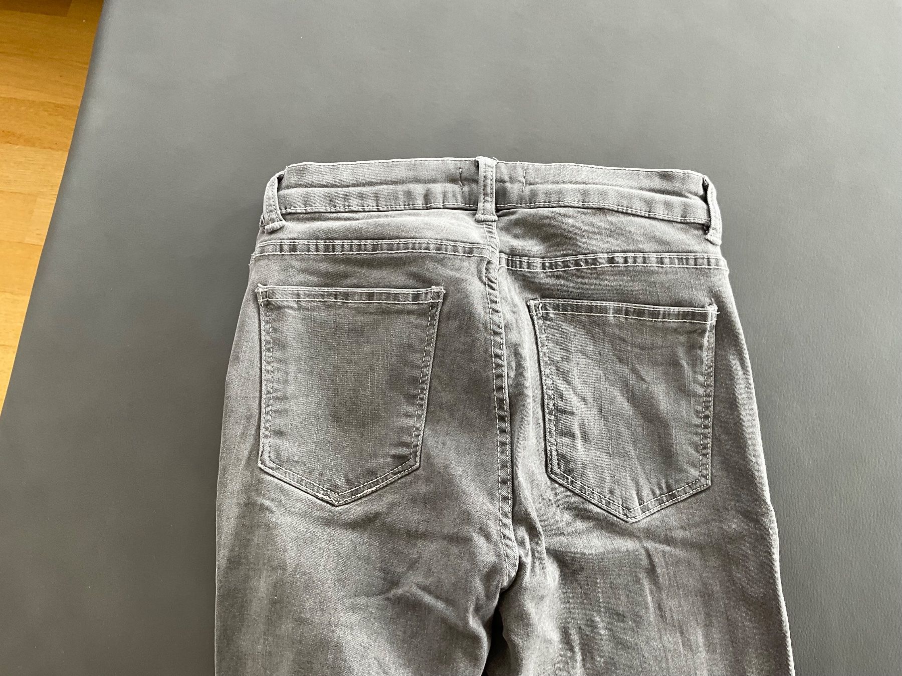 Bershka Jeans: Jeans grau – Gebraucht aus Horw von Benny017 2