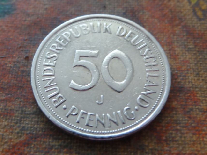 Tutti le monete: DEUTSCHLAND 50 Pfennig 1983 – Usato da Romanel-sur-Lausanne venduto da Swift13 1