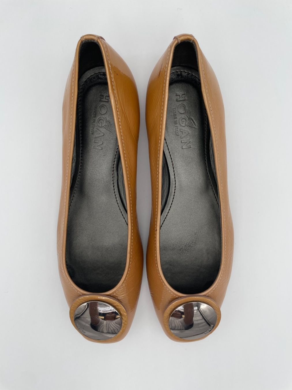 Hogan Damenschuhe: Hogan Silver Button Ballerina EU 36.5 Beige – Gebraucht aus Zürich von shoe_shop 4