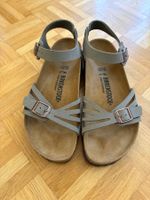 Sandale Birkenstock T39 excellent etat
