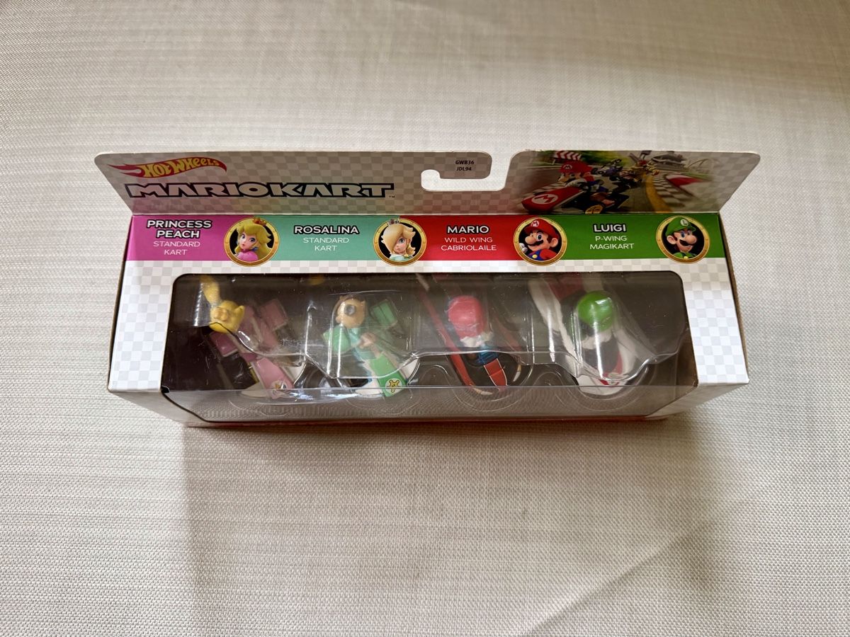 Hot Wheels Modellini d'auto: Hot Wheels MarioKart 4er Pack – Nuovo e nell'imballaggio originale da Oberembrach venduto da theZaz 1