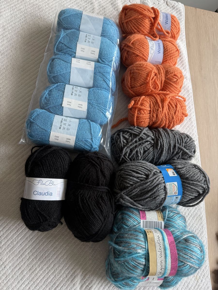 Wolle: Strickgarn / Wolle – Neu und originalverpackt aus Witterswil von gsc_z6ts