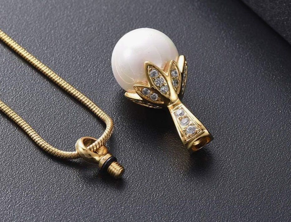 Ciondoli: Perlen Anhänger mit Kette – Nuovo e nell'imballaggio originale da Hemmental venduto da Schmuckstudio 1