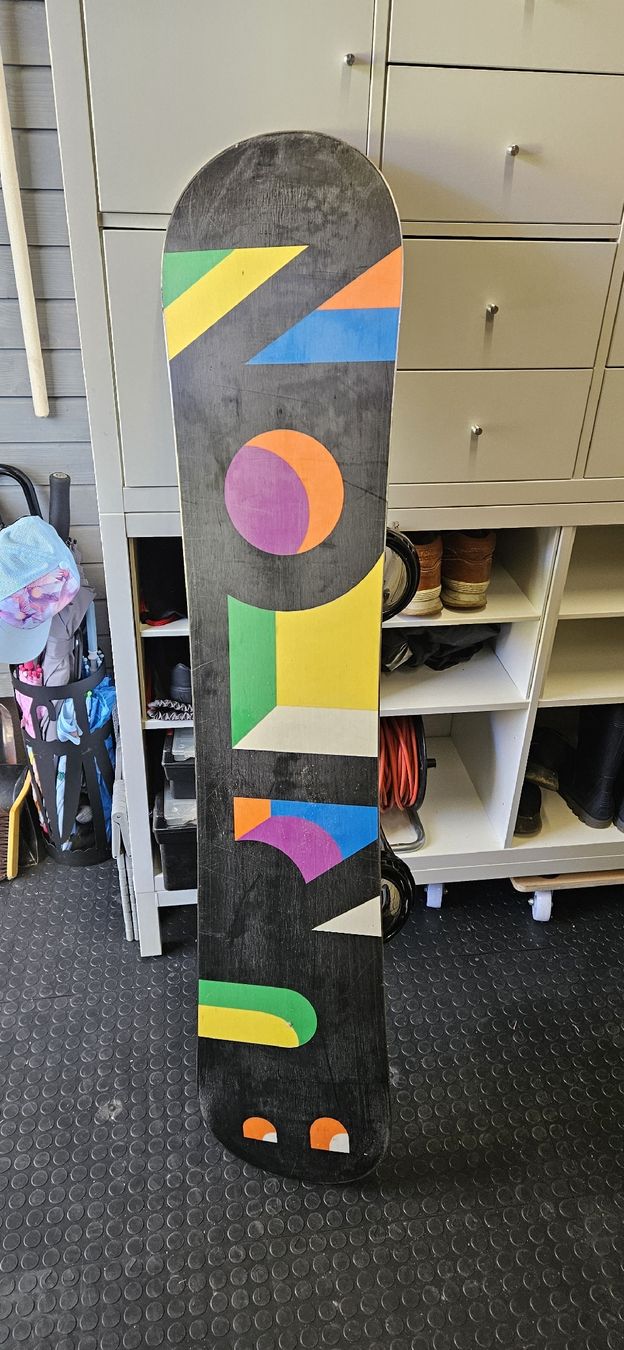 Burton Boards: Burton Snowboard Custom mit Bindung 152w, "Breit" – D'occasion à Langenthal par Roullen 4
