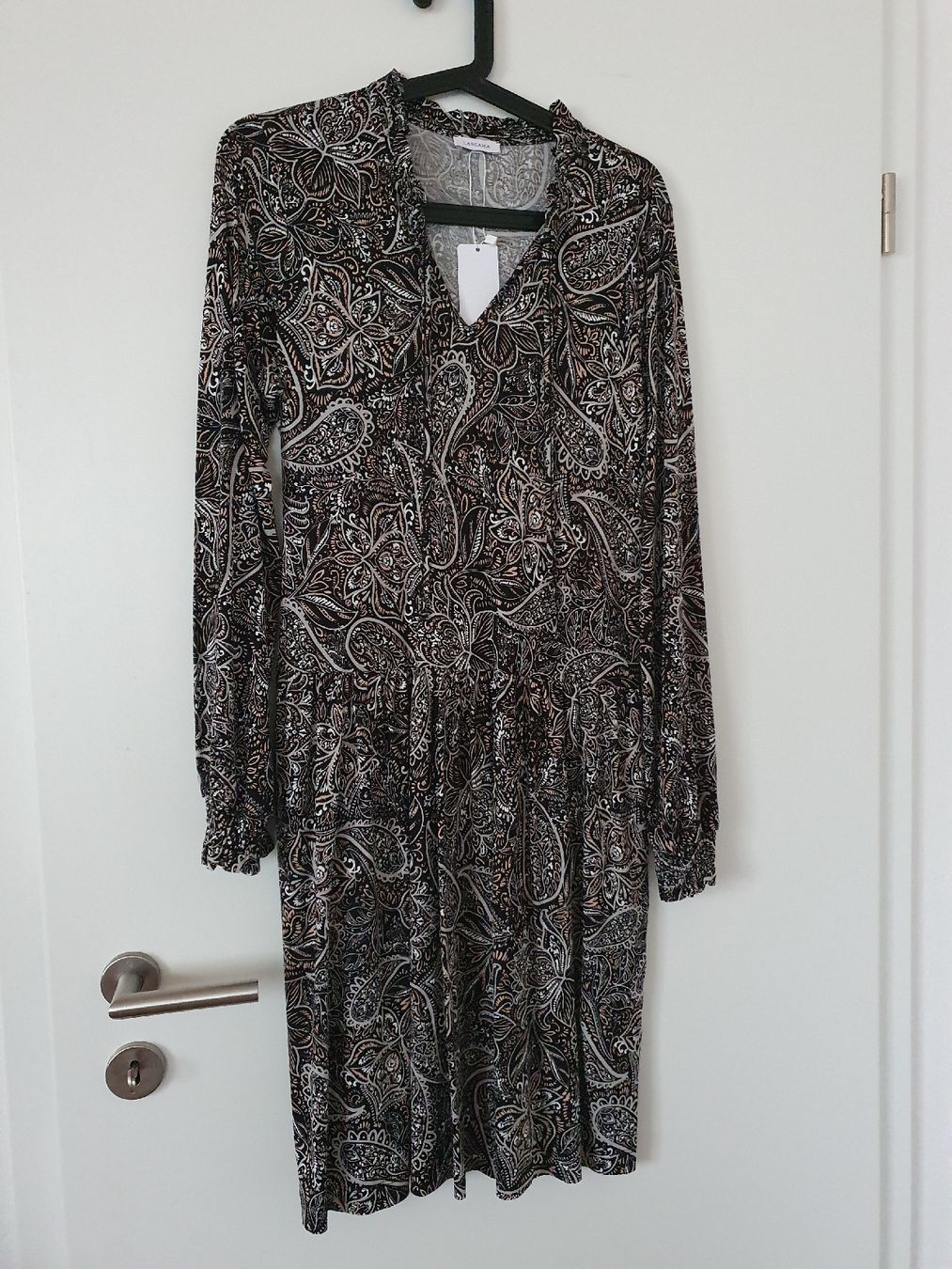 Lascana Kleider: Damen Kleid 38 NEU – Neu und originalverpackt aus Fischingen von nad_fxf2
