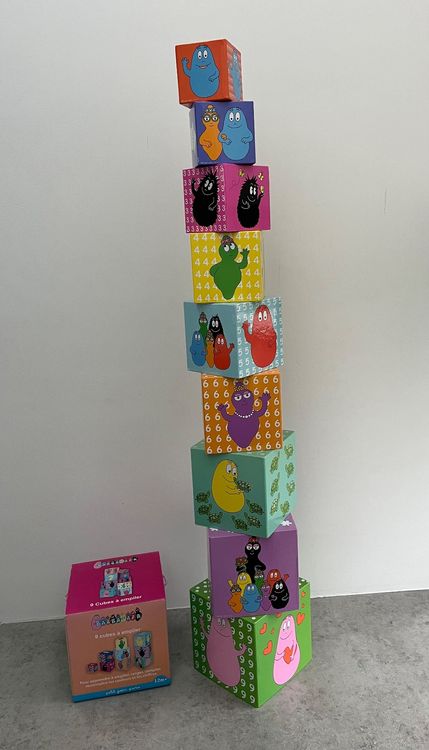 barbapapa-stapel-turm-aus-karton-petit-jour-paris-gebraucht-in