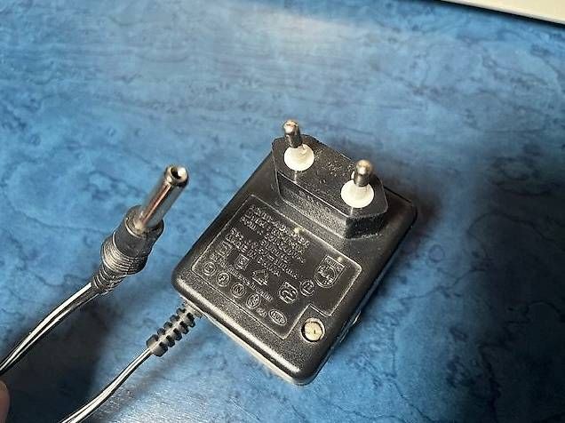 Chargements: Chargeur Philips HS/015 /A – D'occasion à Saules par Pathan 2