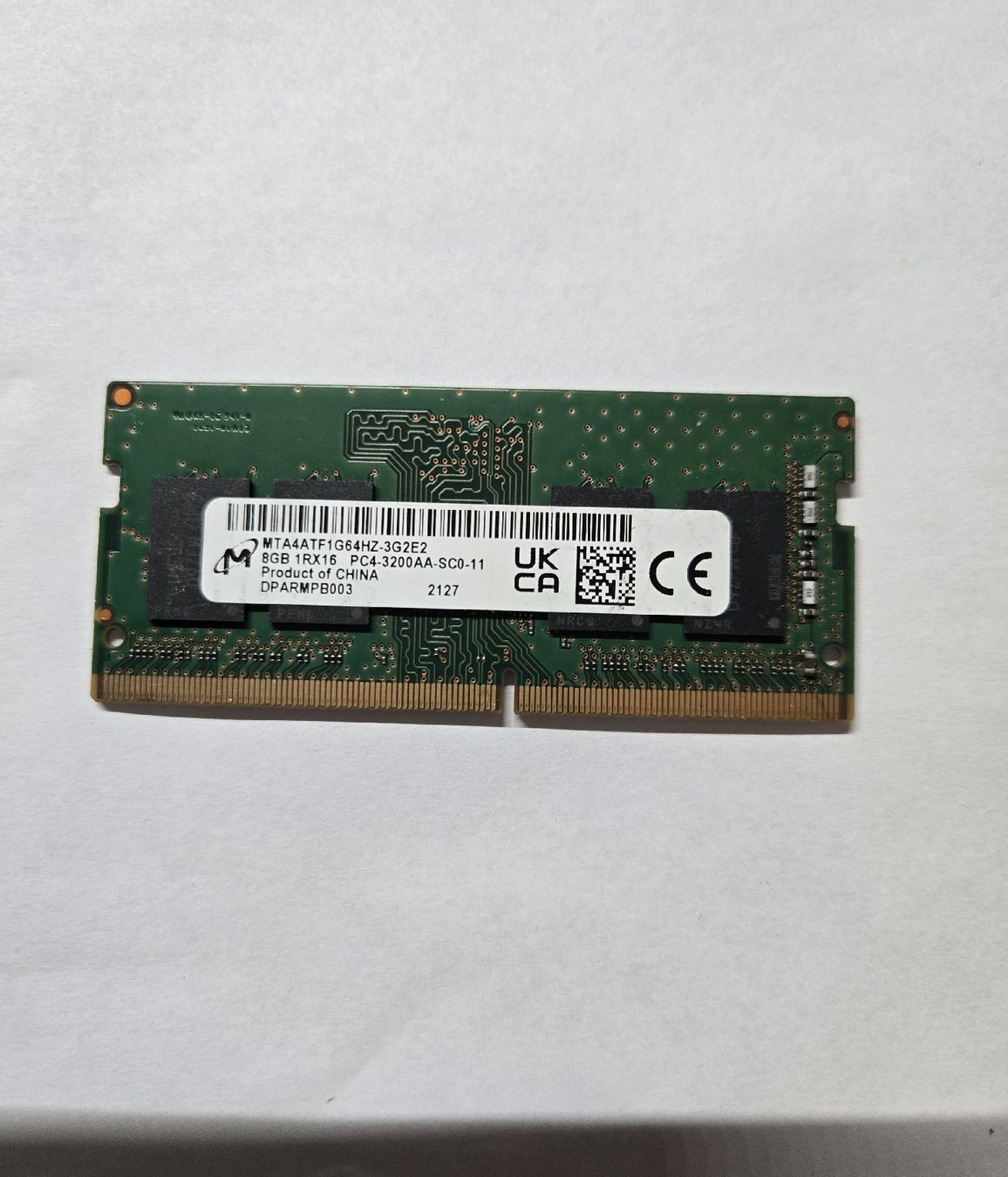 Memoria / RAM: Micron 8GB DDR4-3200 SO-DIMM – Usato da Riehen venduto da cosh