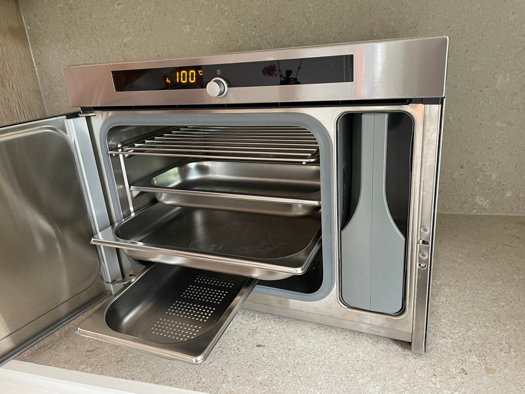 Miele Elettrodomestici da cucina: Dampfgarer von Miele DG1050 – Usato da Hettiswil venduto da wer_9kcr 3