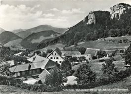Kilchzimmer   BL     mit Ankenballen       um 1959