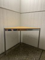 USM Ecktisch Ahorn hellbraun