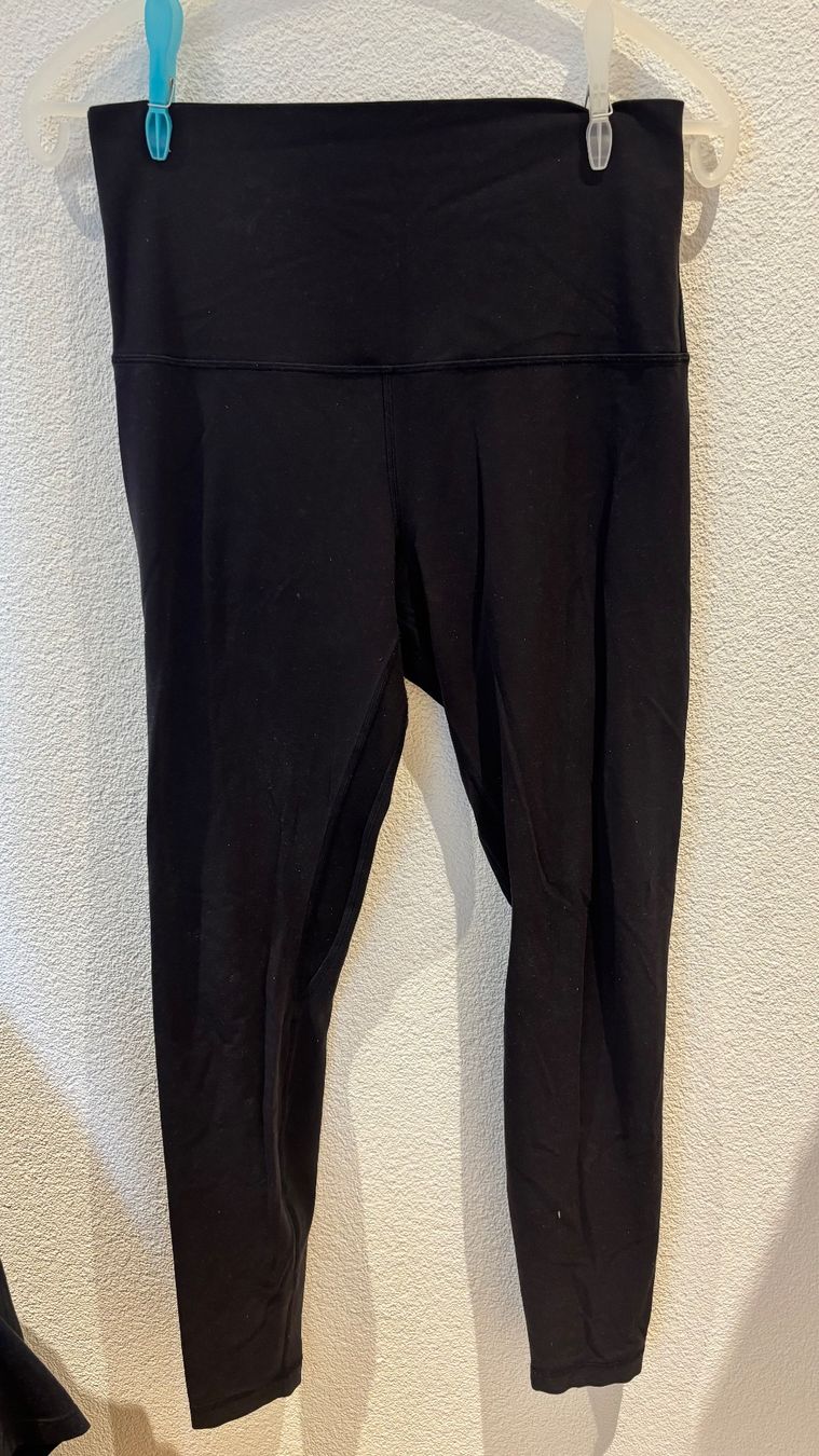 Lululemon Leggings: Lululemon Align Leggins – Usato da Uitikon Waldegg venduto da Thefateofophelia