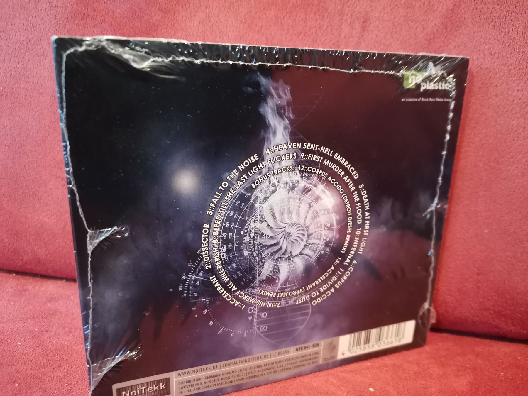 CDs: Die Sektor CD Applied Structure In A Void – Neuf avec emballage d'origine à Zofingen par noise123 1