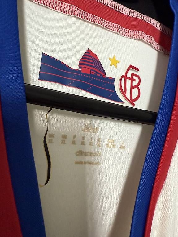 Canottiere & Pantaloni: Fc Basel Trikot L – Usato da Basel venduto da momo.st 3