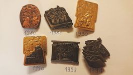 Fasnachtsplaketten Basel 1980, 81, 90, 93, 94