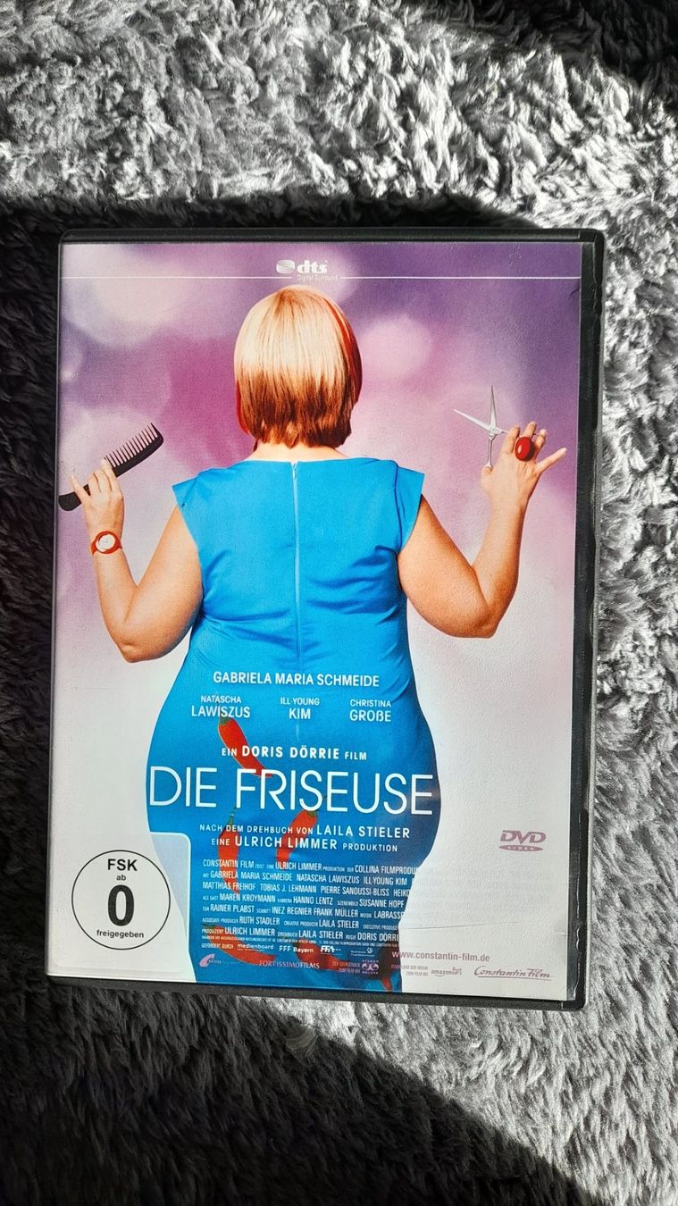 Tous les DVDs: DIE FRISEUSE   DVD – D'occasion à Wetzikon ZH par Ramones01