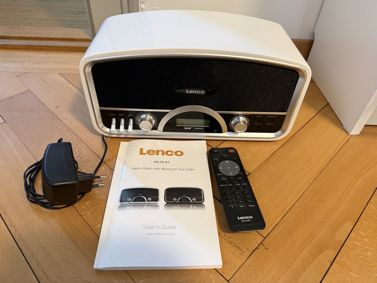 Lenco Radios: Lenco Retro Radio mit Bluetooth und DAB+ – Gebraucht aus Zürich von anaseitz 1