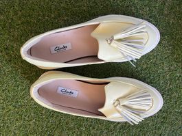 Clarks 39