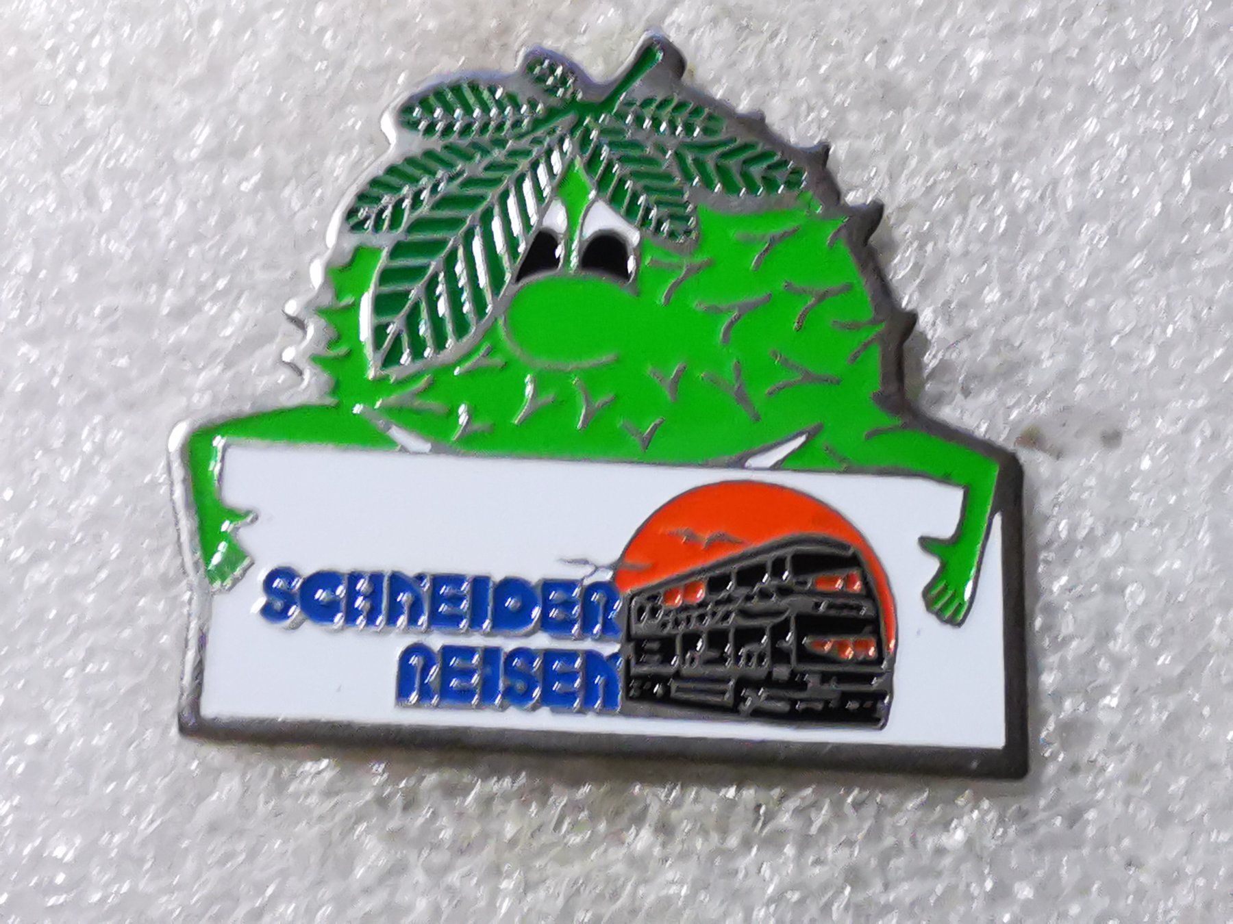 Placchette & Badge: Ansteckpin 124: Heso x Schneider – Usato da Oppligen venduto da Pin-Fall-Shop