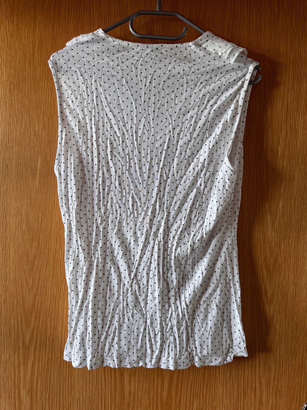 H&M Camicette: Klassische gepunktete Bluse mit Rüsche Gr. L – Nuovo (secondo la descrizione) da Grosswangen venduto da SALE_SALE_SALE 3